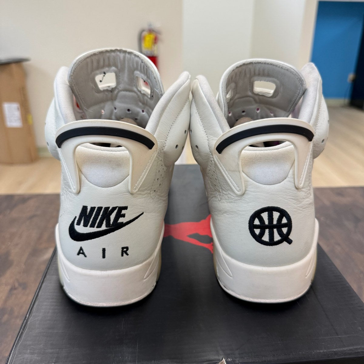 Jordan 6 Retro Quai 54 (2020) - Image 3