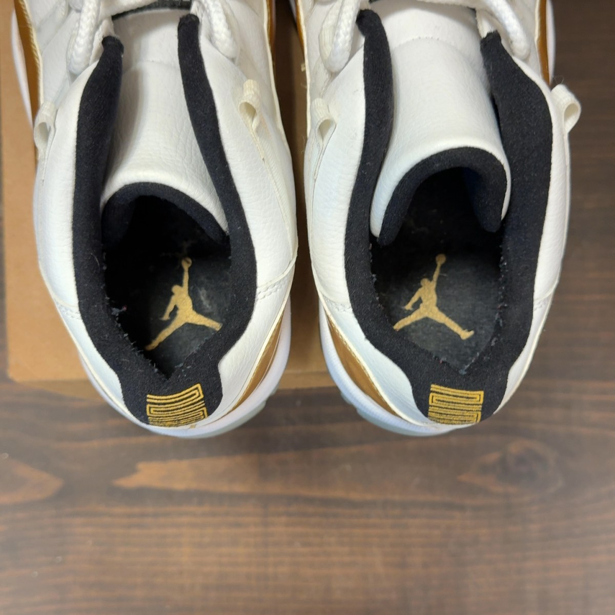 Jordan 11 Retro Low Closing Ceremony Size 9.5 (Pre-Owned) - Image 6