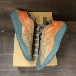 adidas Yeezy 700 V3 Copper Fade - Image 2
