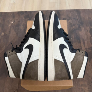 Jordan 1 Retro High Dark Mocha Size 12 (Pre-Owned) - Image 4