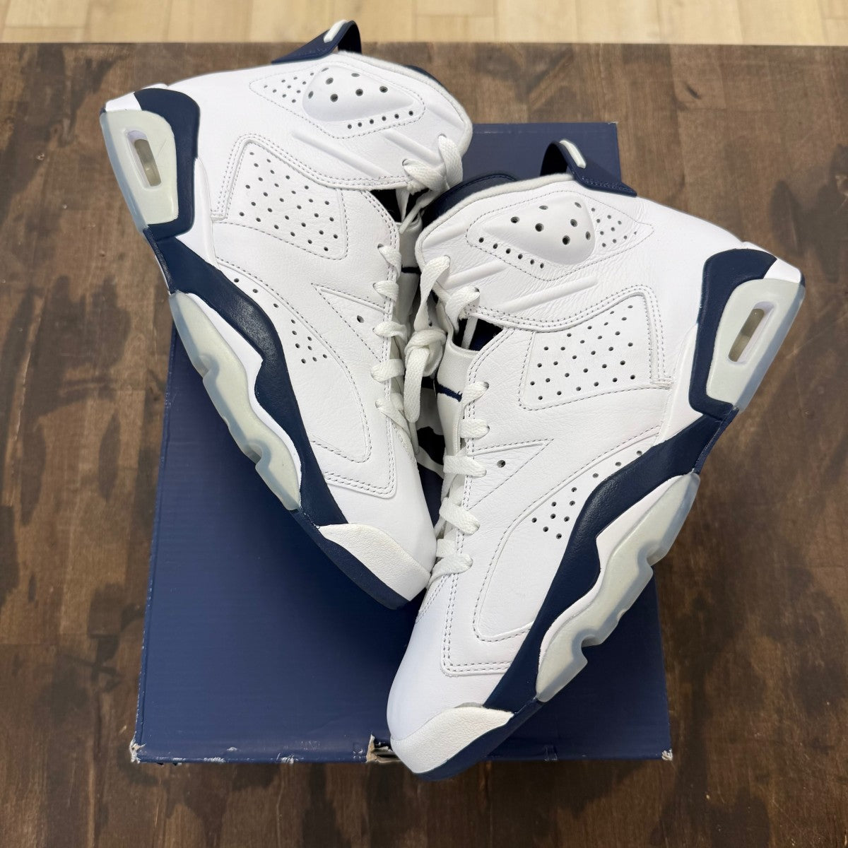 Jordan 6 Retro Midnight Navy (2022) - Image 1
