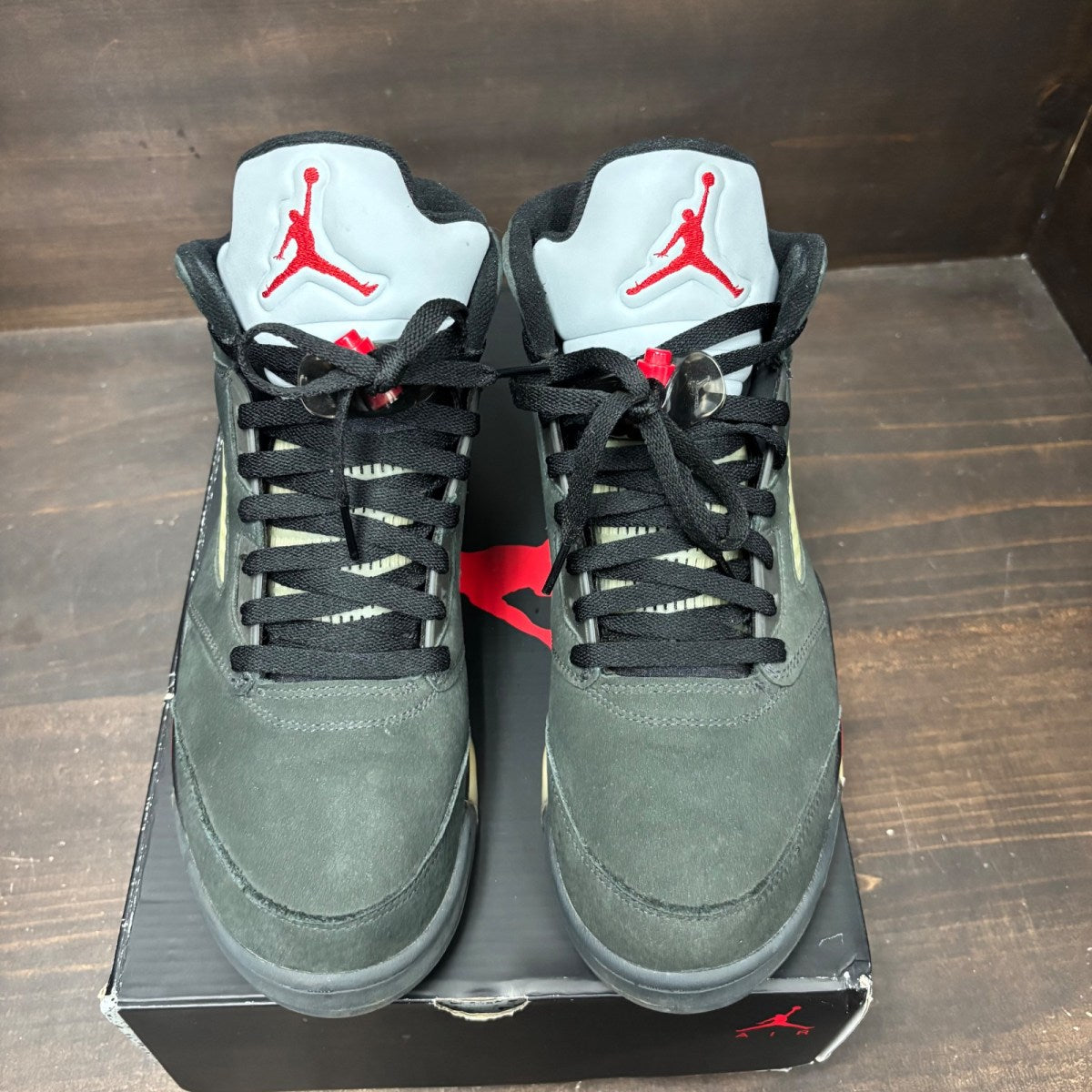 Jordan 5 Retro Gore-Tex Off Noir (Women's) - Image 3