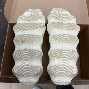 adidas Yeezy 450 Cloud White Size 11 (Pre-Owned) - Image 5