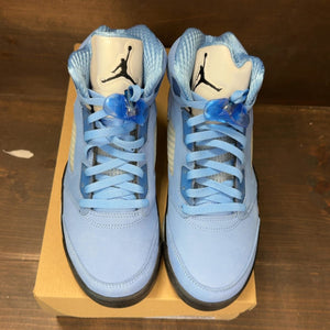 Jordan 5 Retro UNC University Blue Size 8.5 - tag
