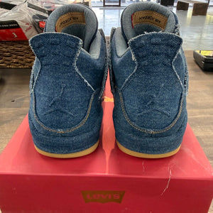Jordan 4 Retro Levi's Denim (Tag with Levi's Logo) - Image 4