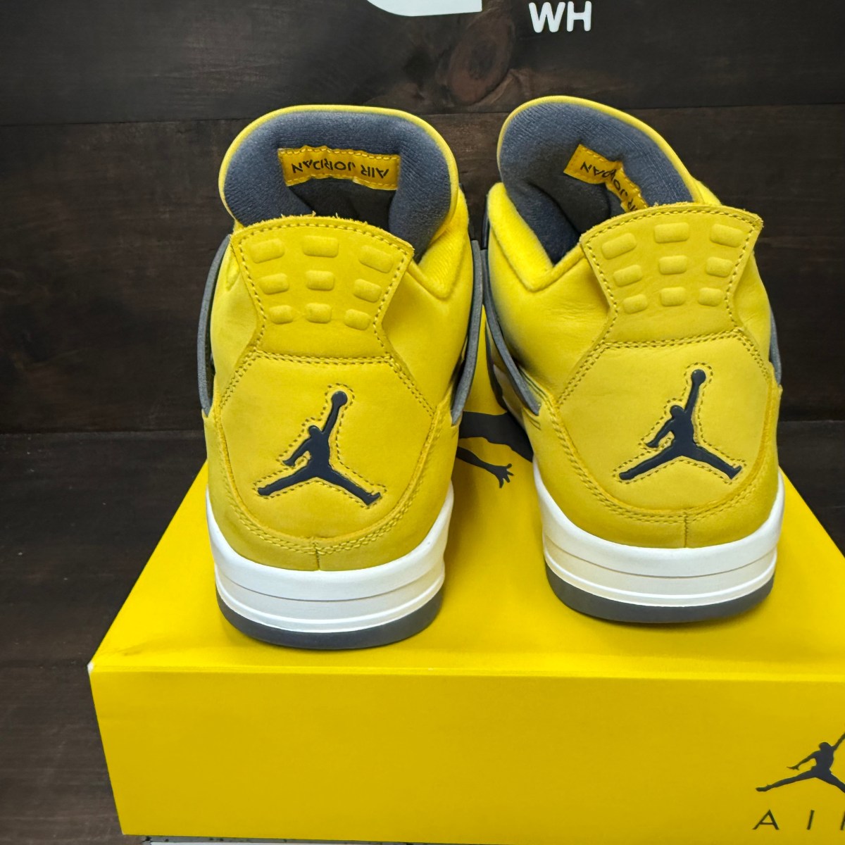 Jordan 4 Retro Lightning (2021) - Image 5