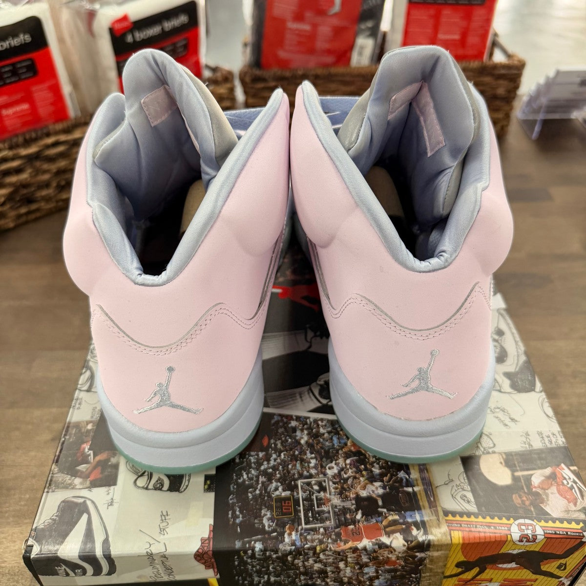Jordan 5 Retro Easter (2022) - Image 4