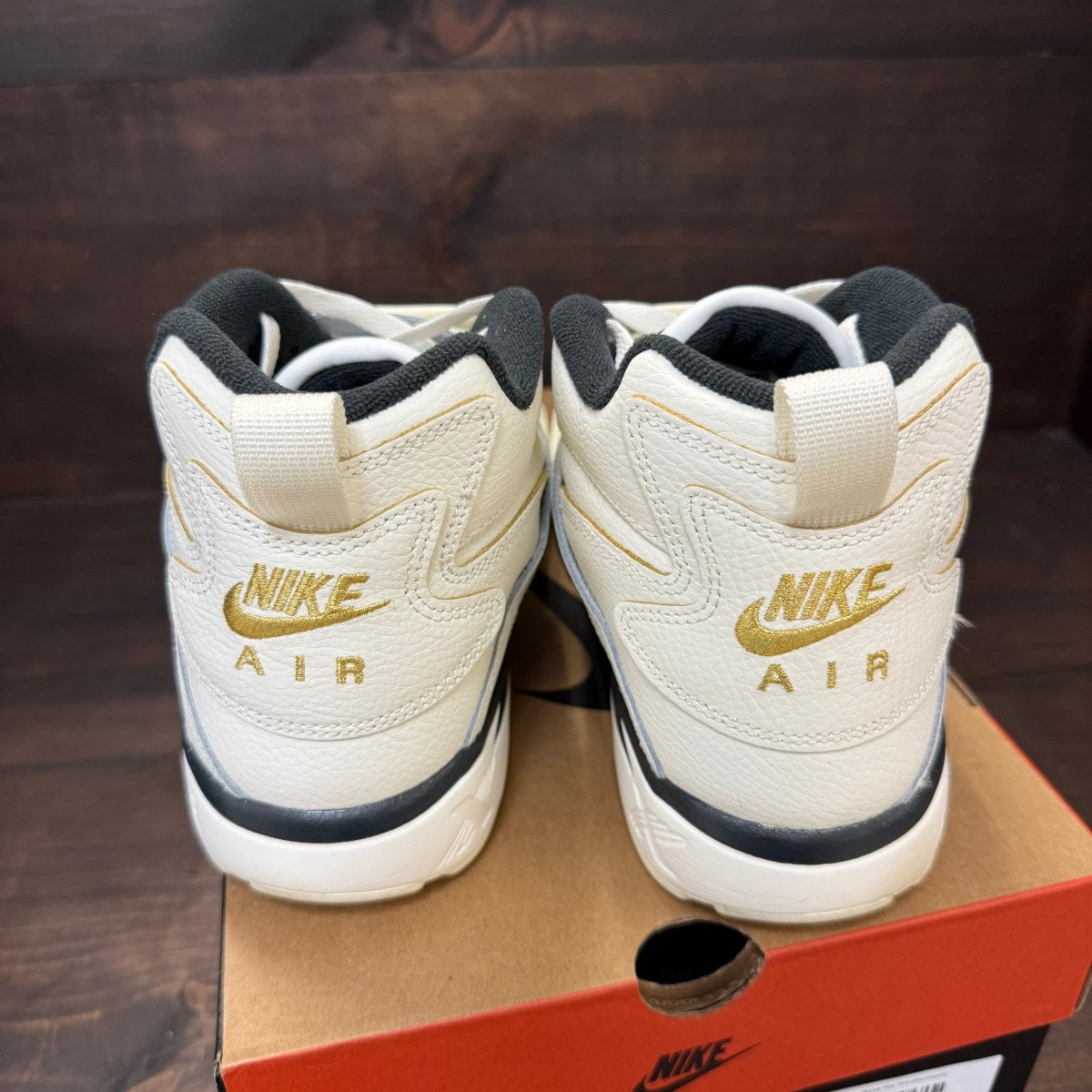 Nike Air Diamond Turf Must Be the Money - Image 3