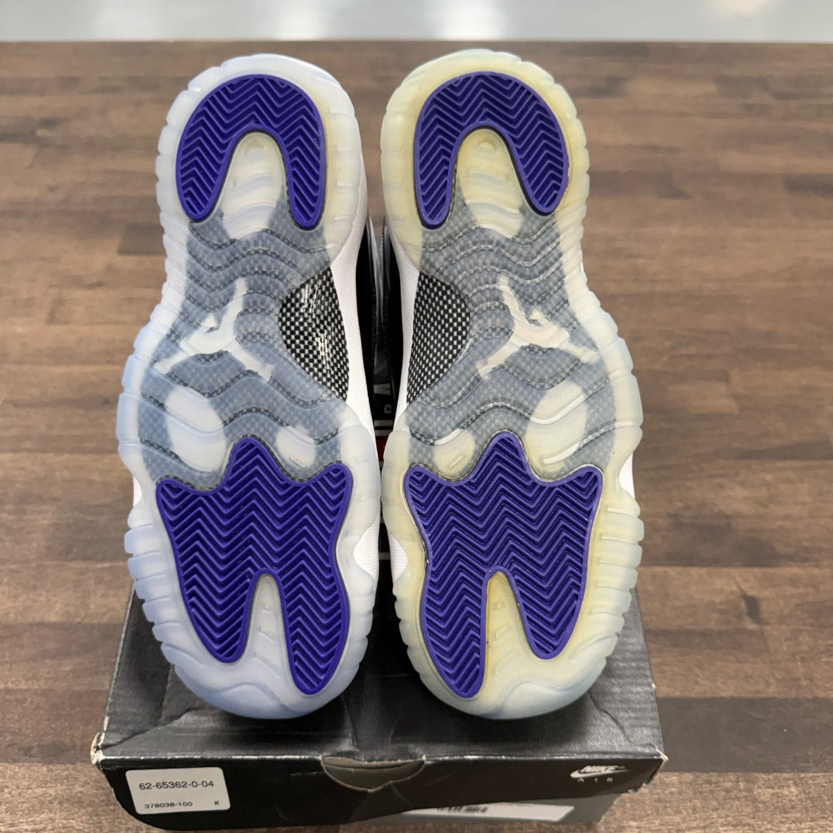 Jordan 11 Retro Concord (2018) (GS) - Image 5