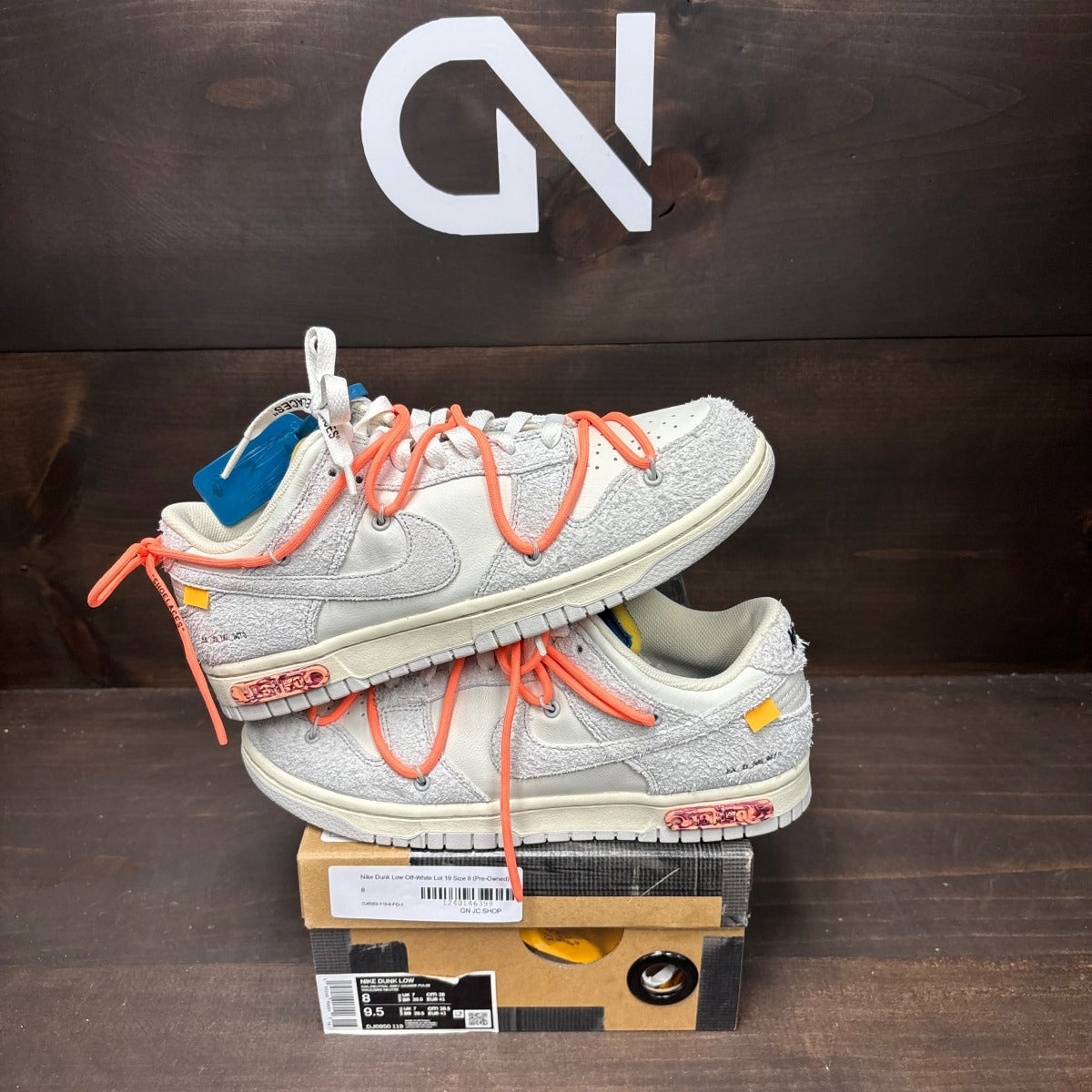 Nike Dunk Low Off-White Lot 19 - Image 1