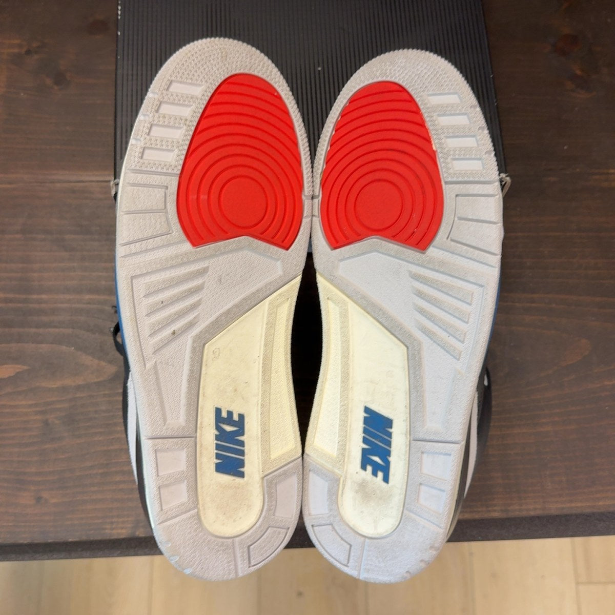 Jordan 3 Retro OG Rare Air - Image 9