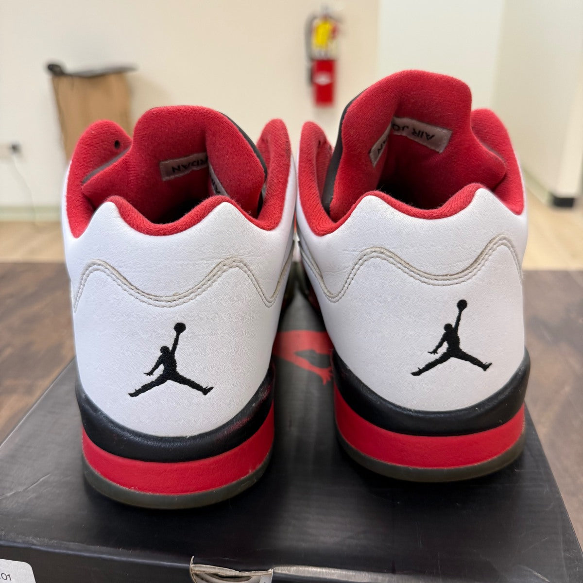Jordan 5 Retro Low Fire Red - Image 3