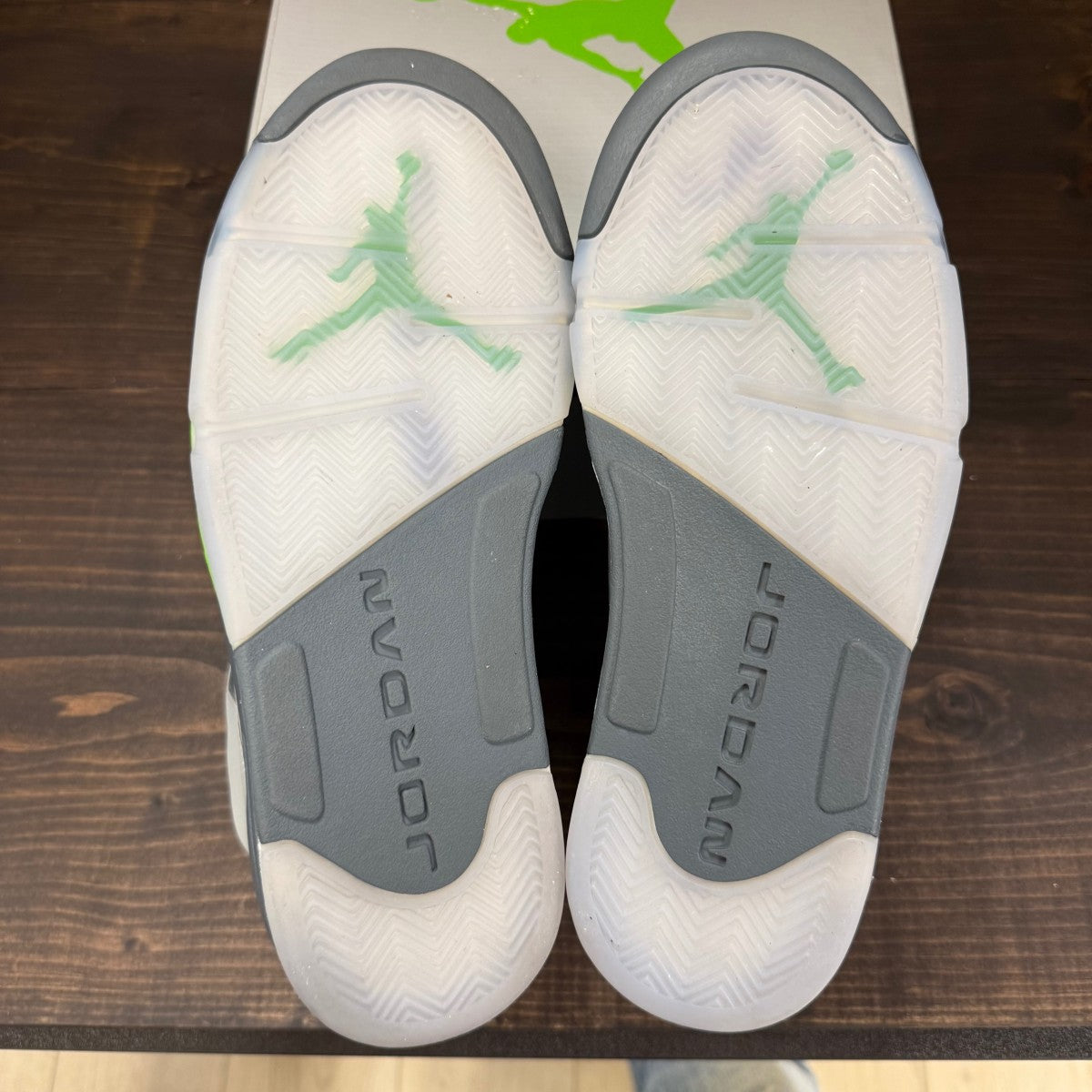 Jordan 5 Retro Green Bean (2022) - Image 6