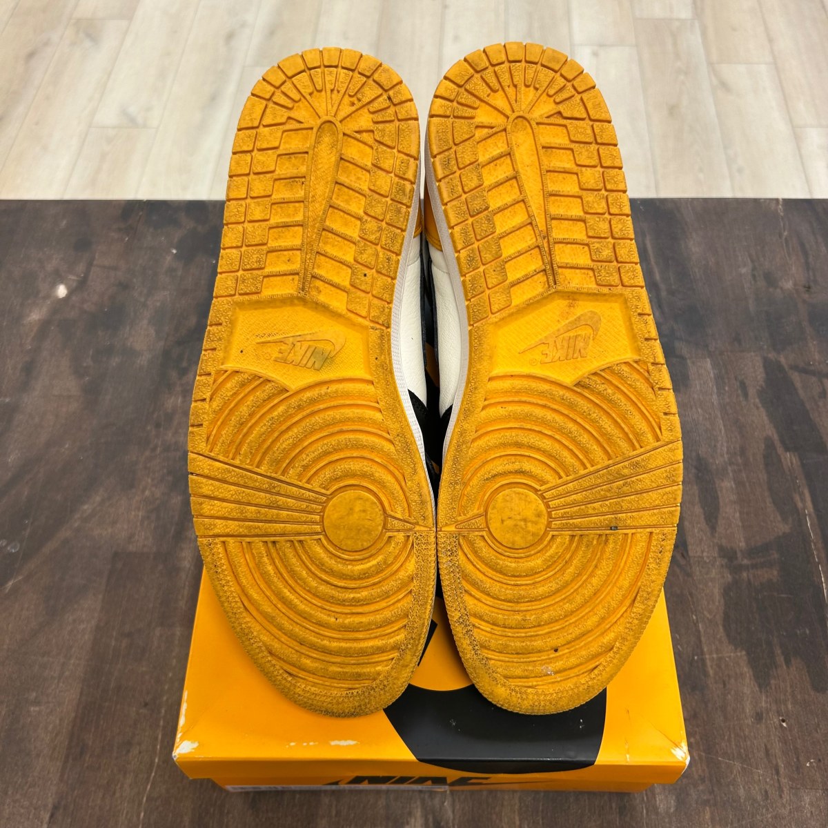 Jordan 1 Retro High OG Taxi - Image 5
