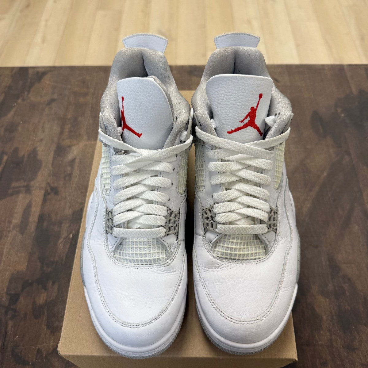 Jordan 4 Retro White Oreo (2021) Size 10.5 (Pre-Owned) - Image 2