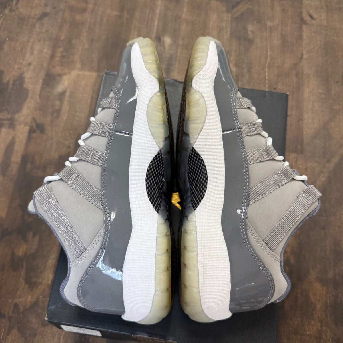Jordan 11 Retro Low Cool Grey (GS) - Image 5