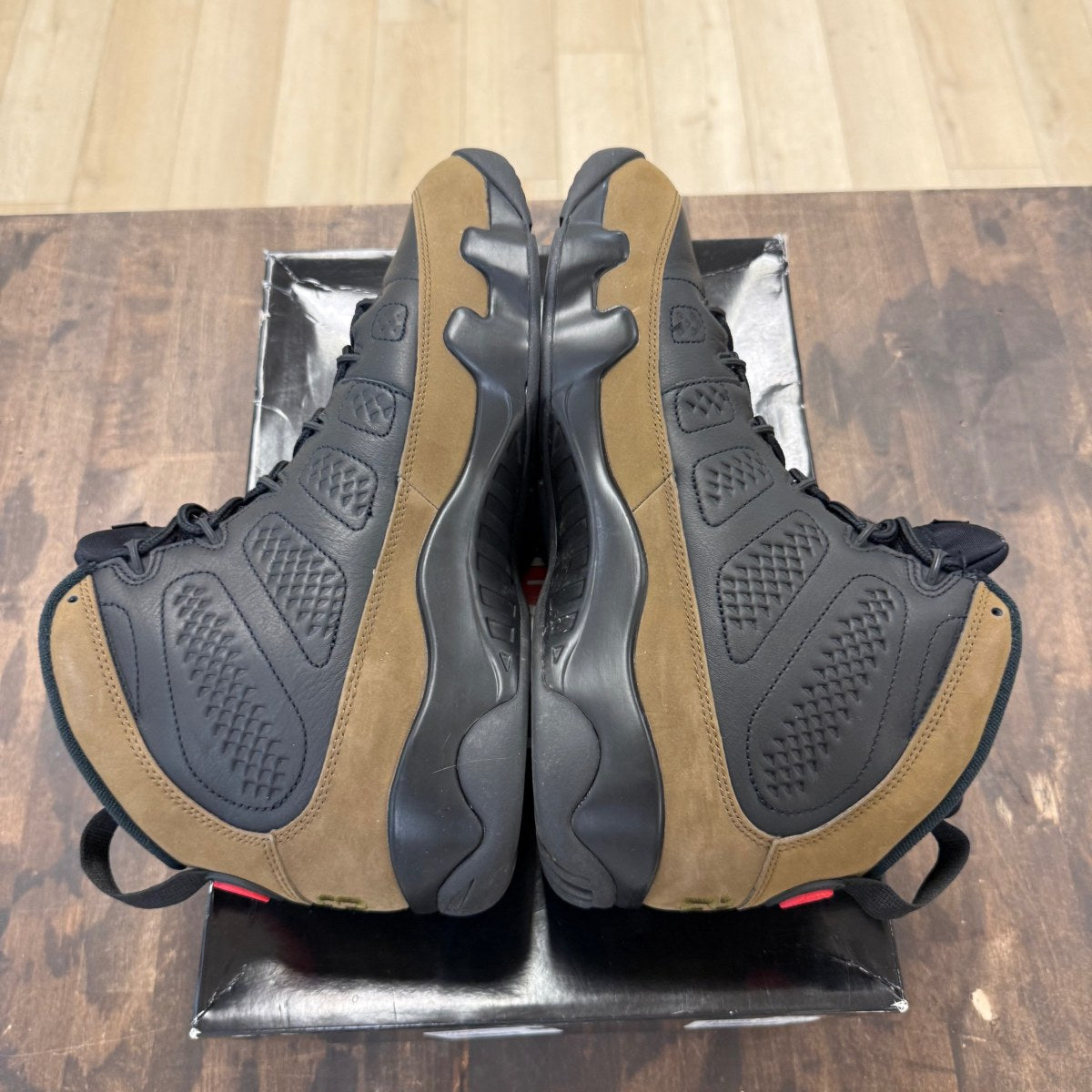 Jordan 9 Retro Olive (2024) - Image 4