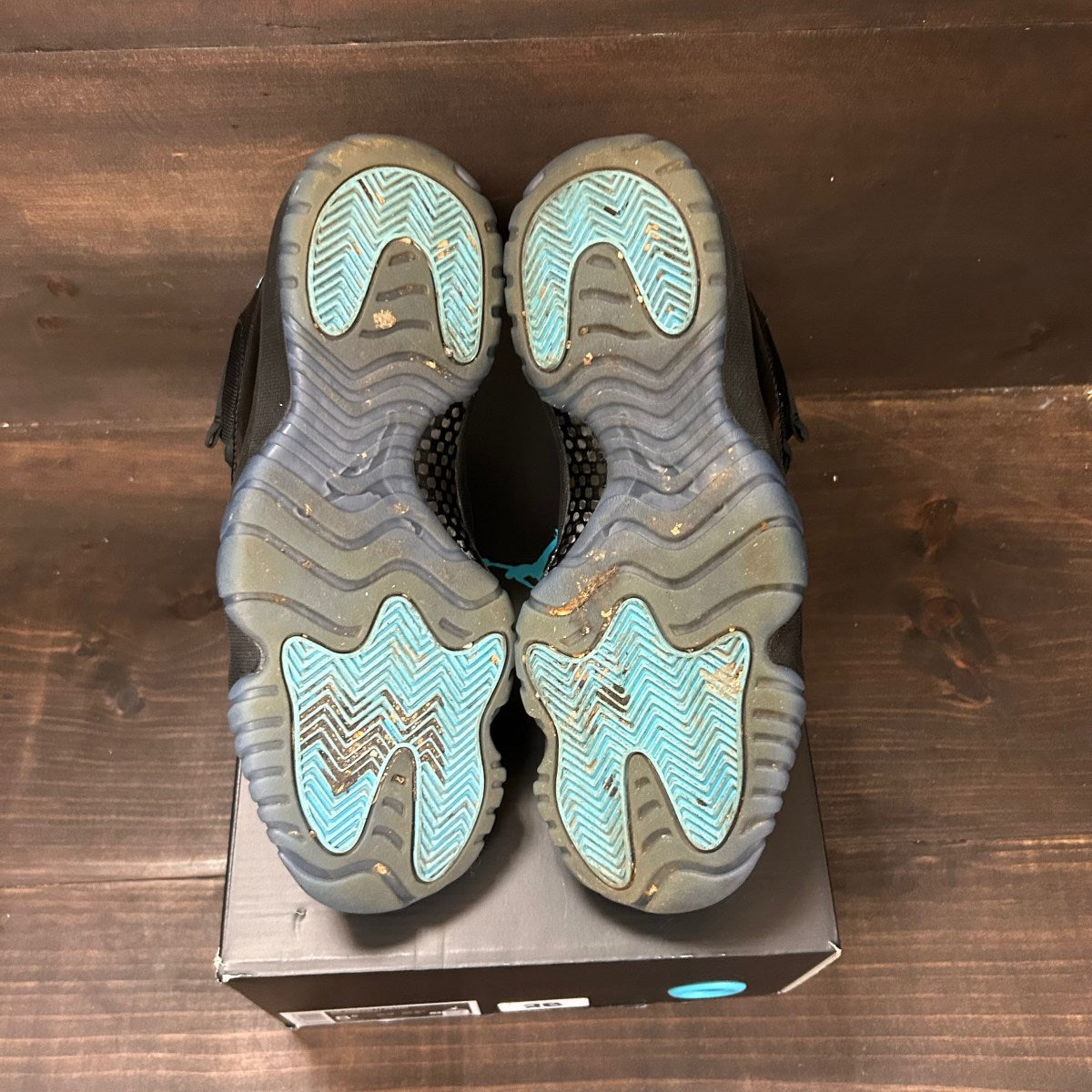 Jordan 11 Retro Gamma Blue (2025) - Image 6