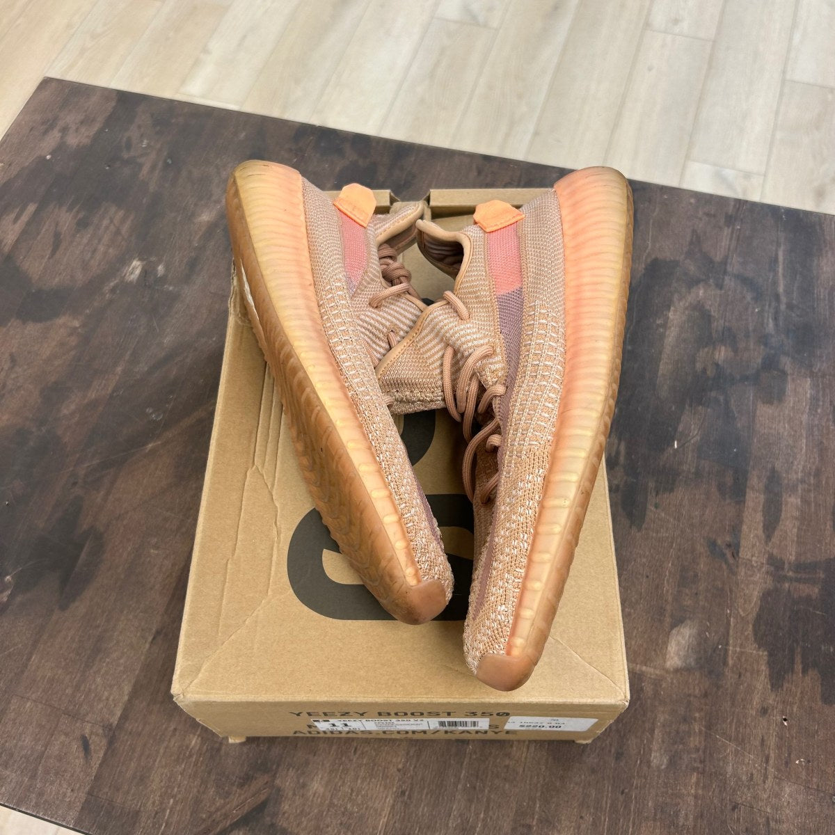 adidas Yeezy Boost 350 V2 Clay Size 10.5 (Pre-Owned) - Image 1