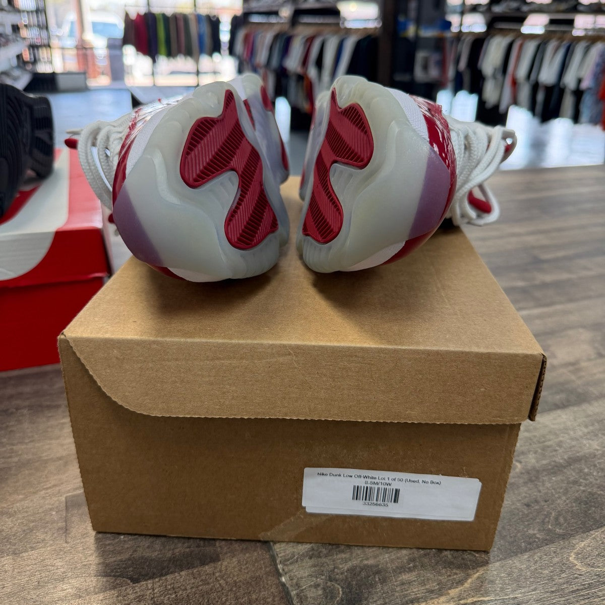 Jordan 11 Retro Cherry (2022) Size 9.5 (Pre-Owned) - Image 6