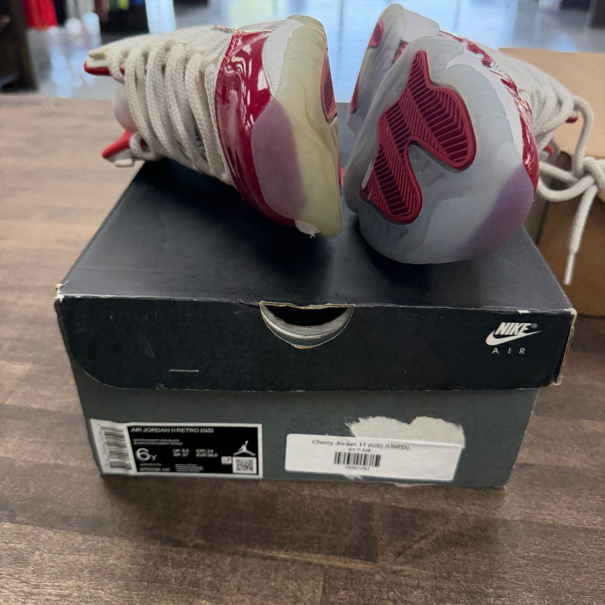 Jordan 11 Retro Cherry (2022) (GS) - Image 6