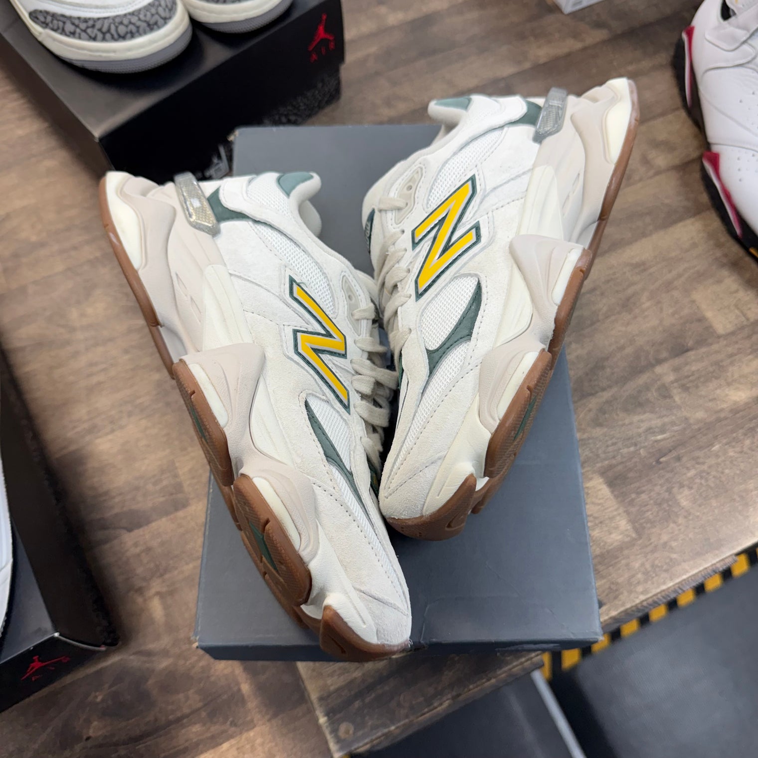 White Green New Balance 9060 (Lightly Worn)