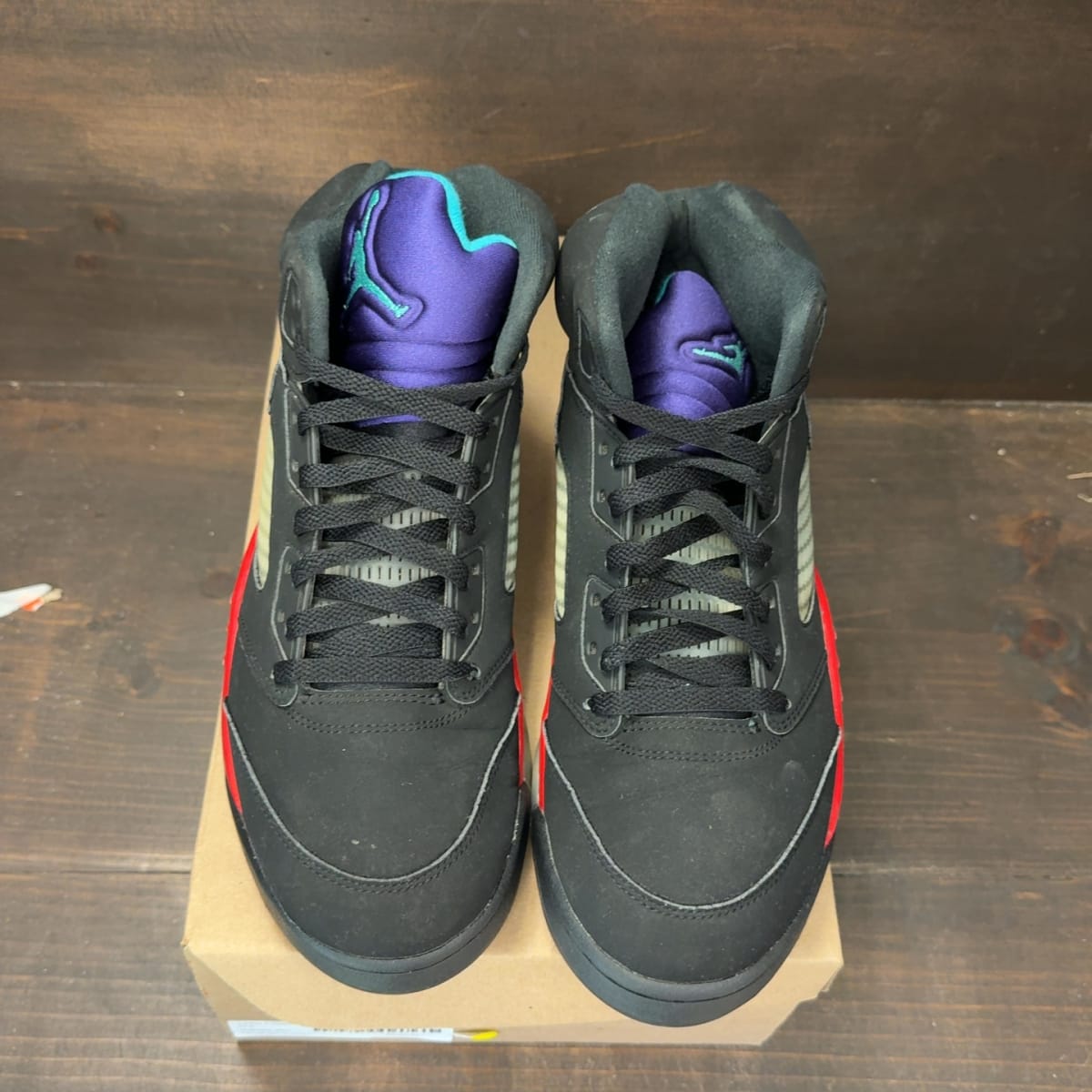 Jordan 5 Retro Top 3 Size 10.5 (Pre-Owned) - tag