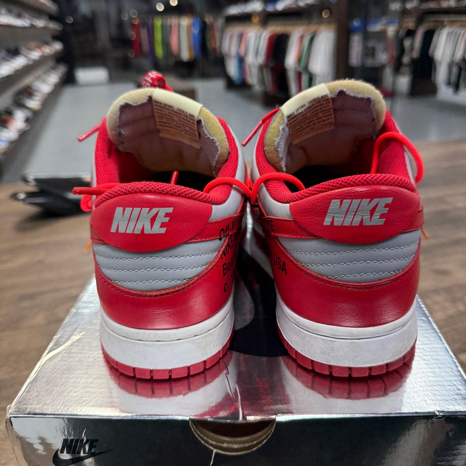 Nike Dunk Low Off-White University Red (US 10.5) (USED)