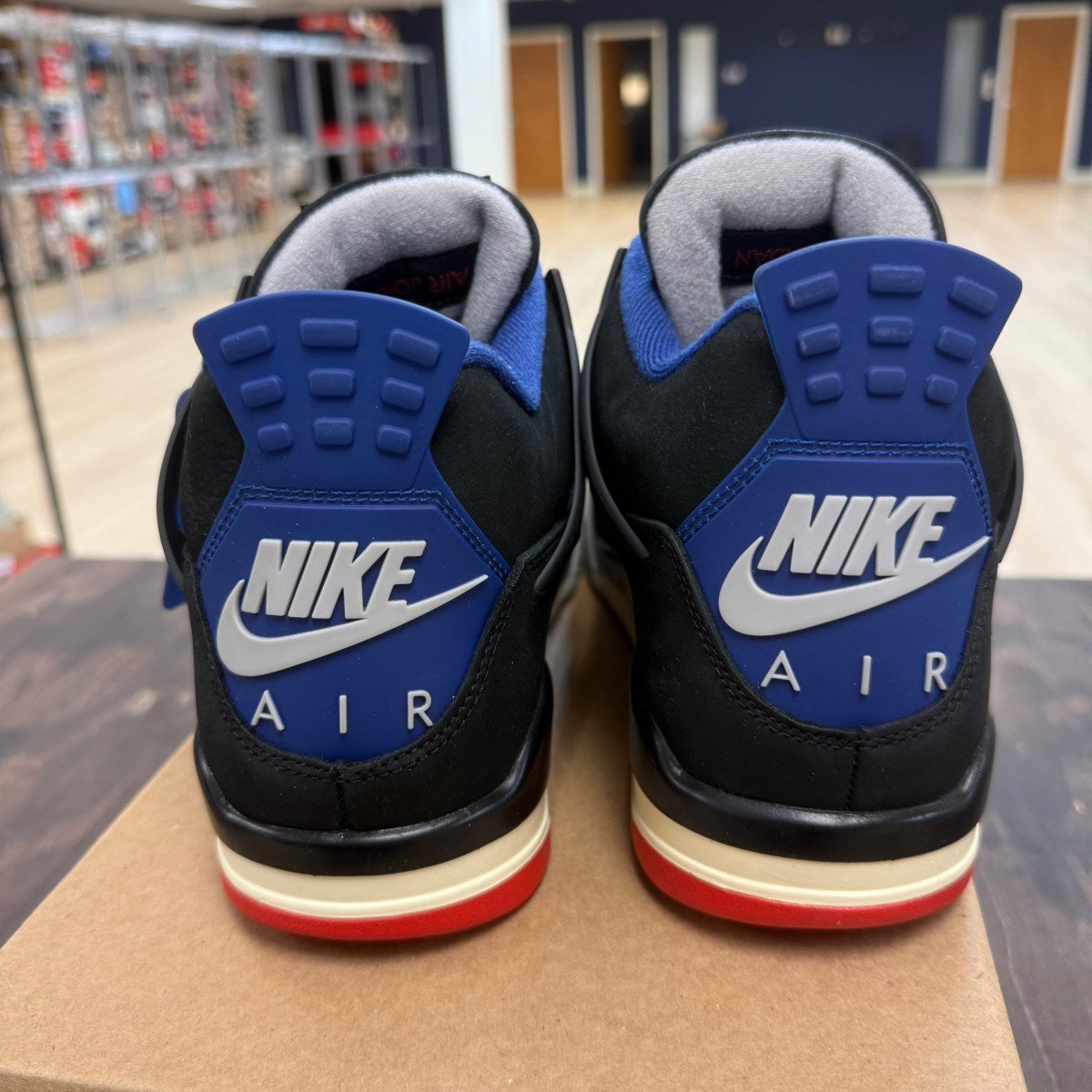 Jordan 4 Retro Rare Air (White Lettering) Size 11 (Pre-Owned) - Image 4