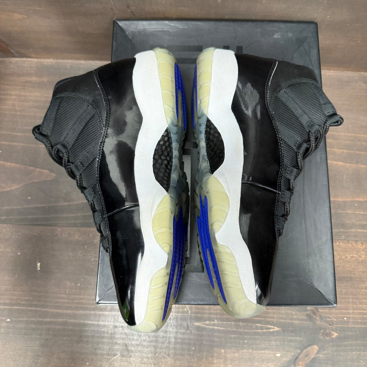 Jordan 11 Retro Space Jam (2016) - Image 3