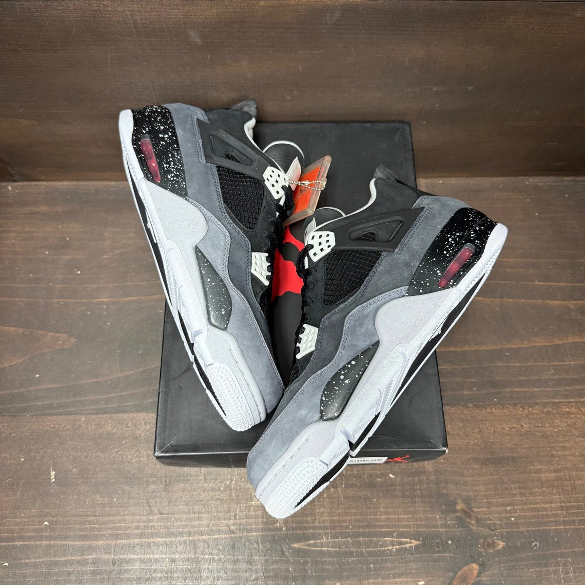Jordan 4 Retro Fear Pack (2013) Size 10.5 (Pre-Owned) - tag