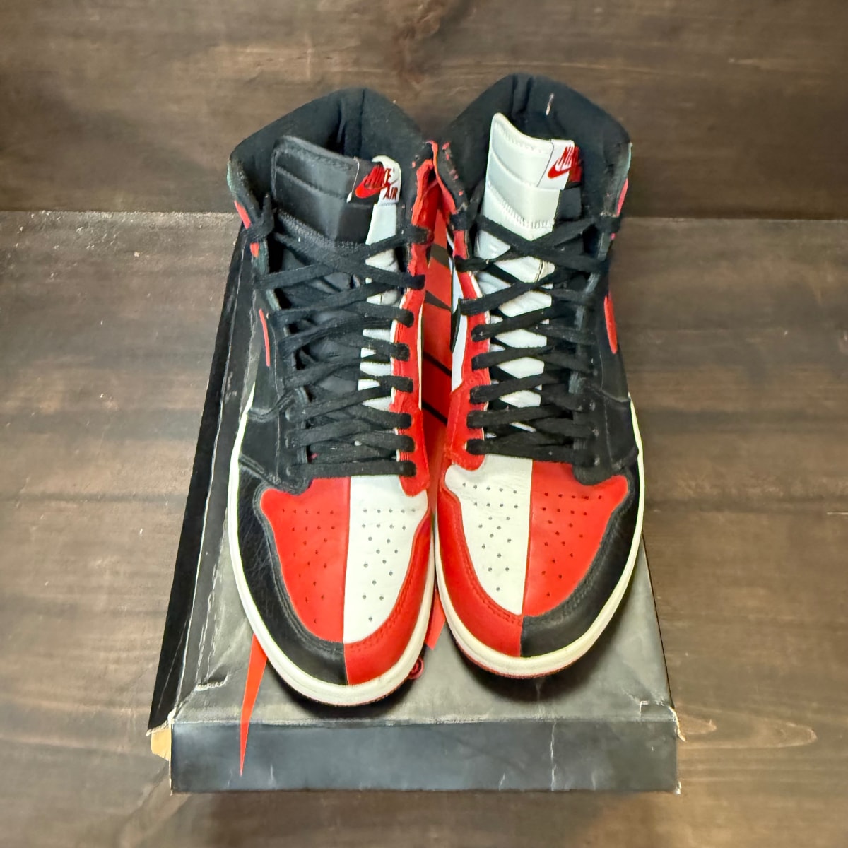 Jordan 1 Retro High Homage To Home (Non-numbered) Size 11 (Pre-Owned)