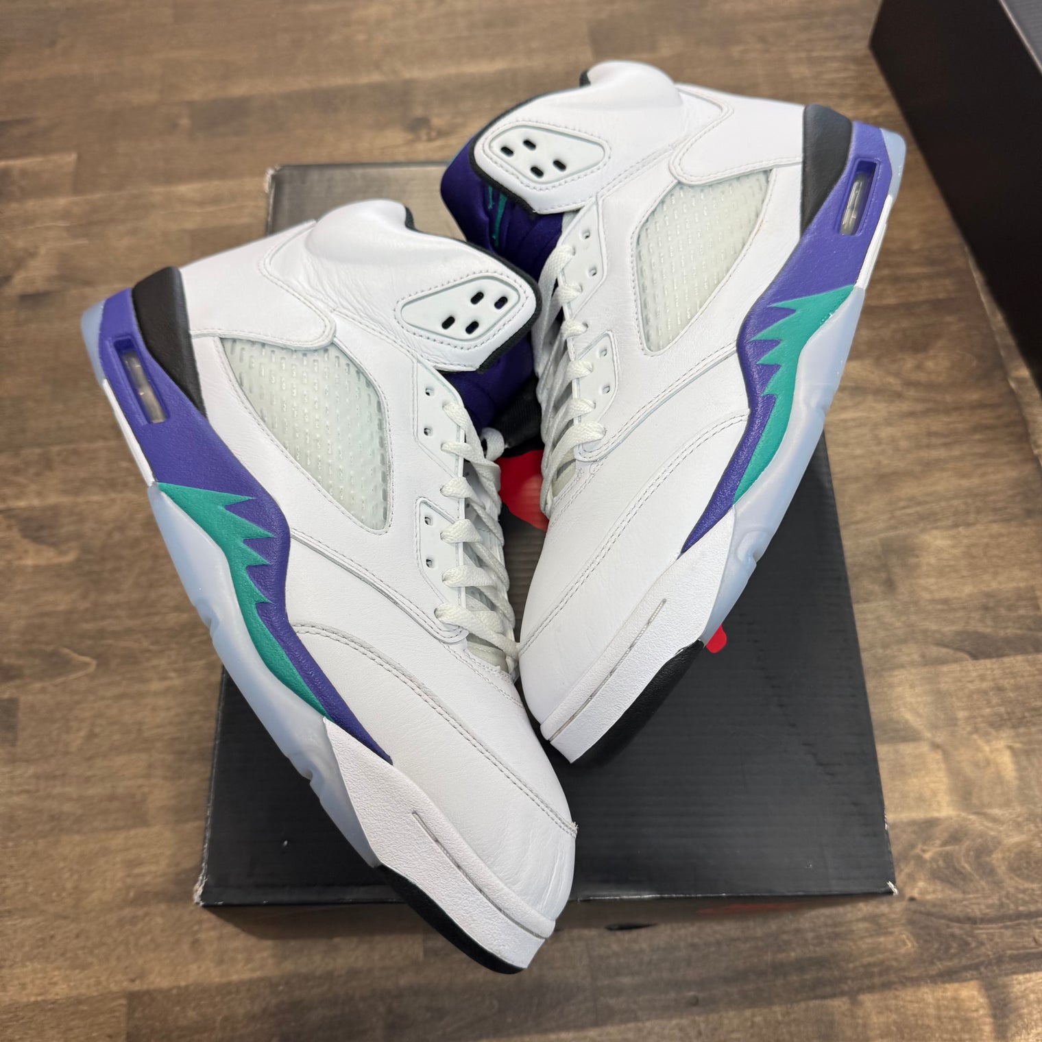 Jordan 5 Retro Grape (2025) (US 12) (Lightly Worn)