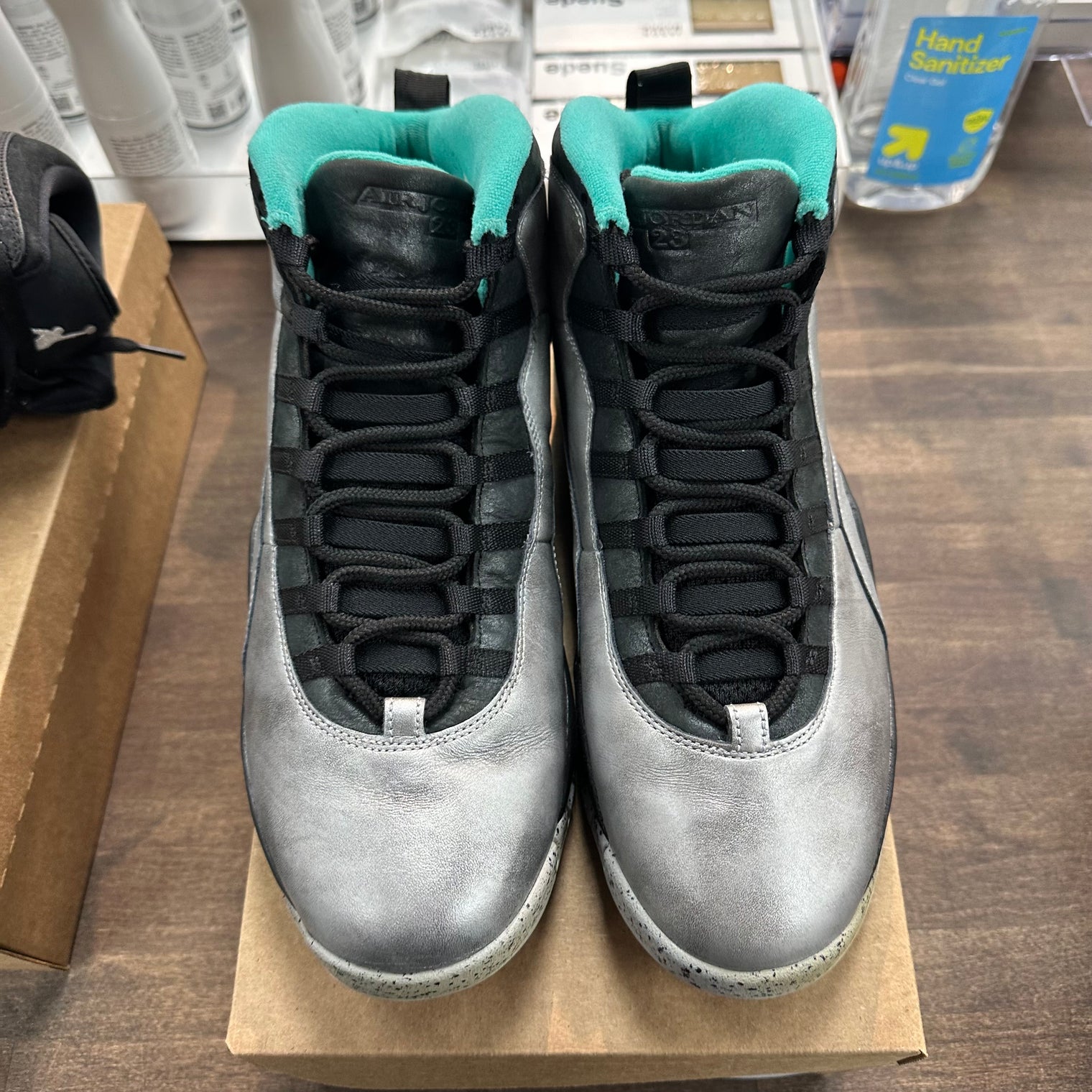 Lady Liberty Jordan 10 Retro (USED, No Box)