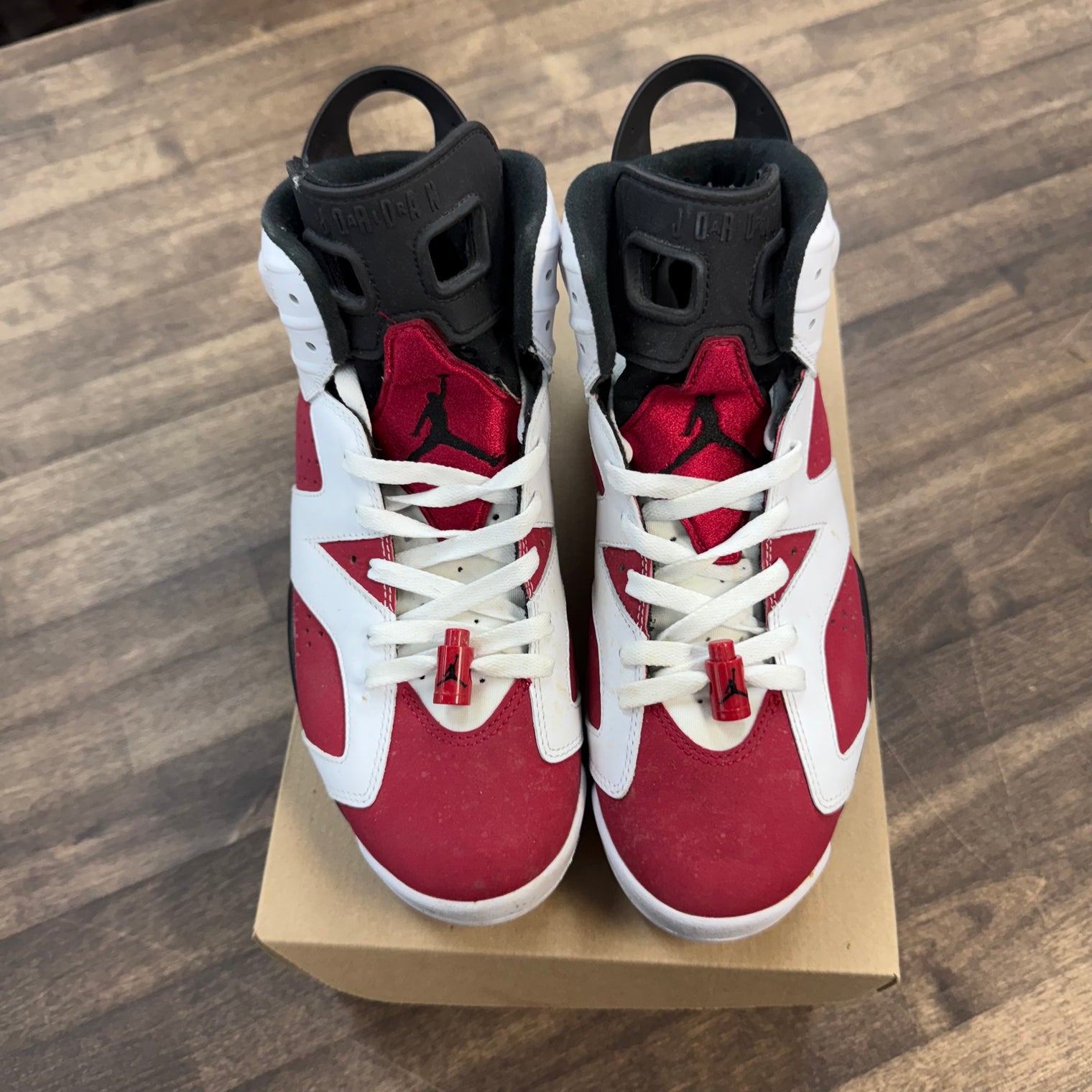 Carmine Jordan 6 Retro (Used, No Box)