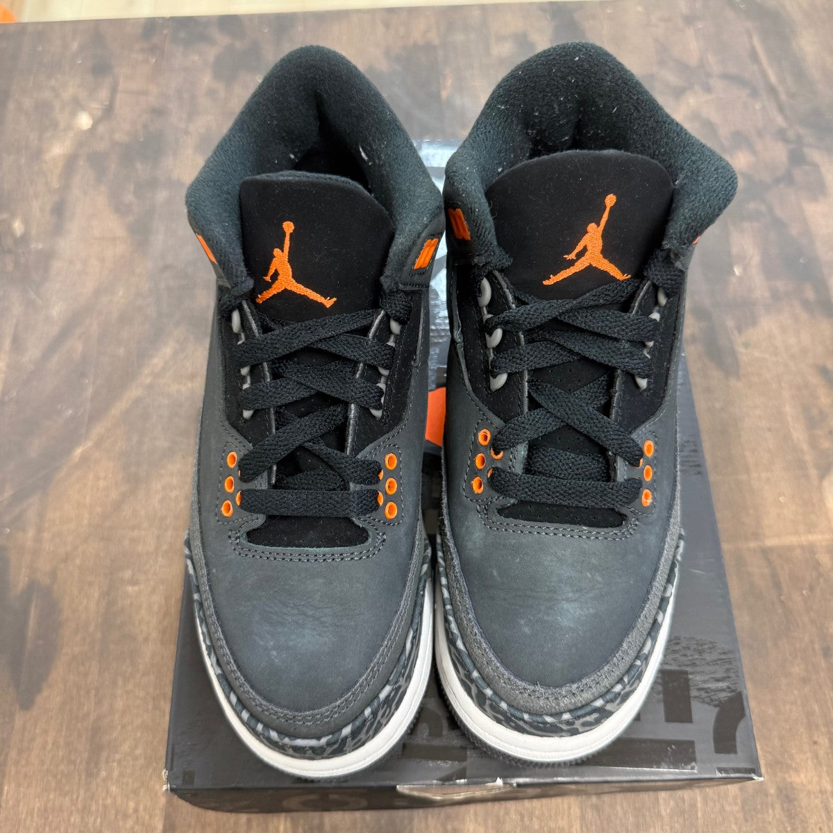 Jordan 3 Retro Fear Pack (2023) (GS) - Image 2