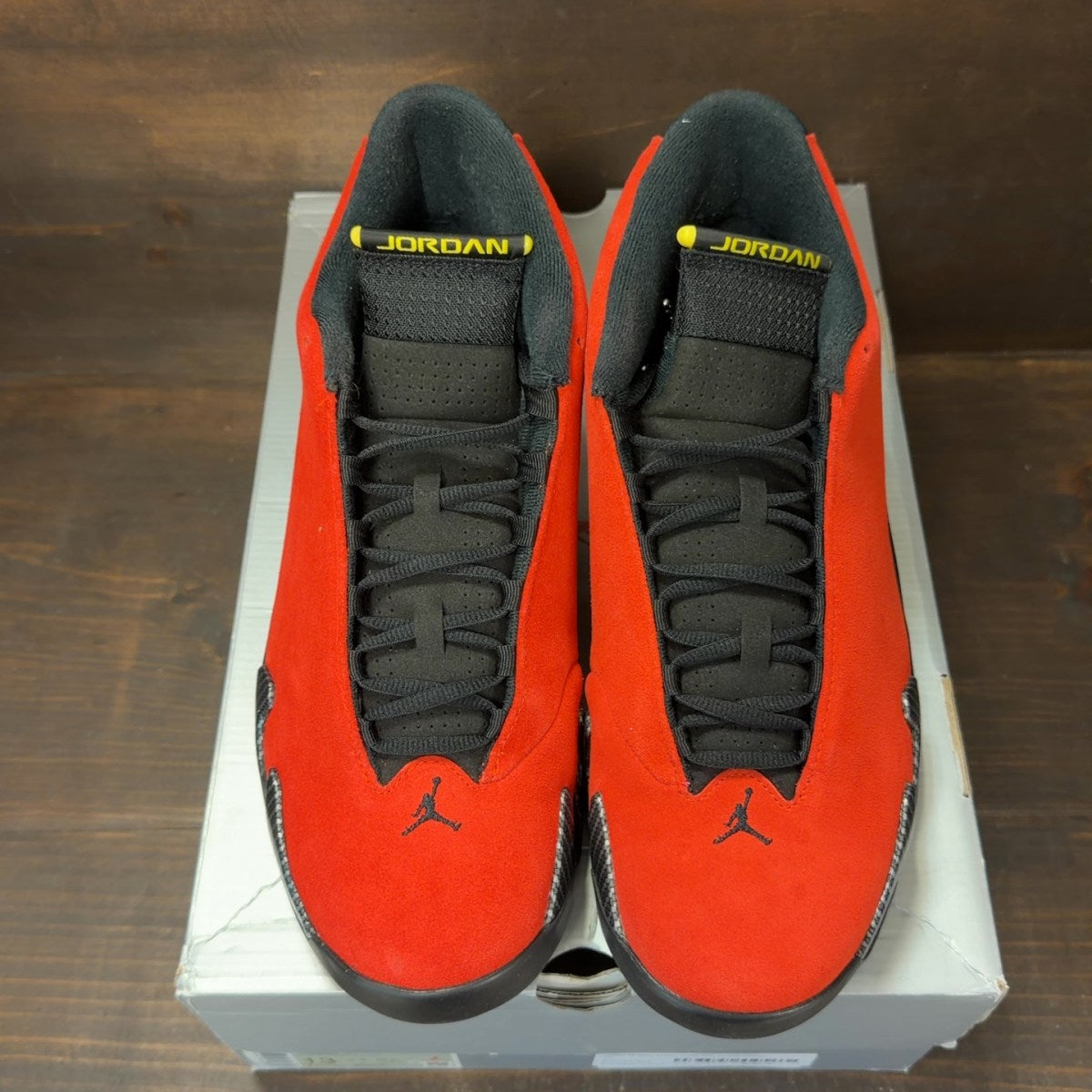 Jordan 14 Retro Ferrari (2025) Size 13 (Pre-Owned) - tag