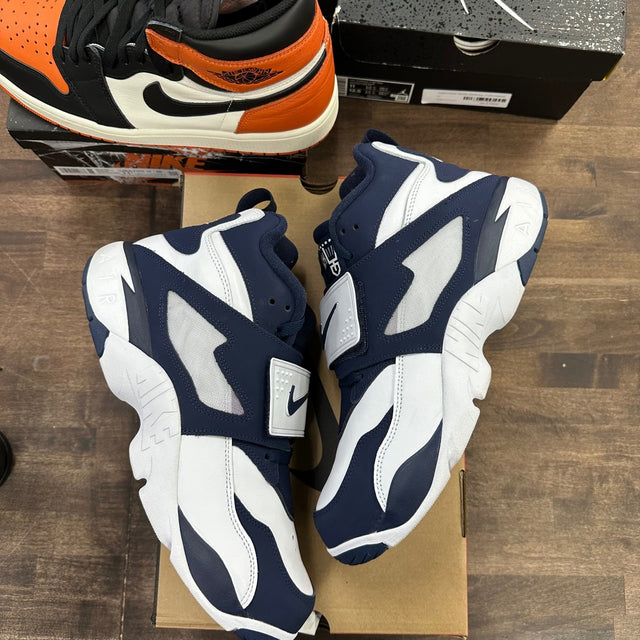 Nike Air Diamond Turf Cowboys - Image 1
