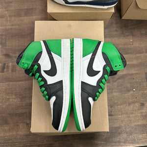 Jordan 1 Retro High OG Lucky Green (US 5Y) (USED, No Box) Size 5Y (Pre-Owned) - Image 3