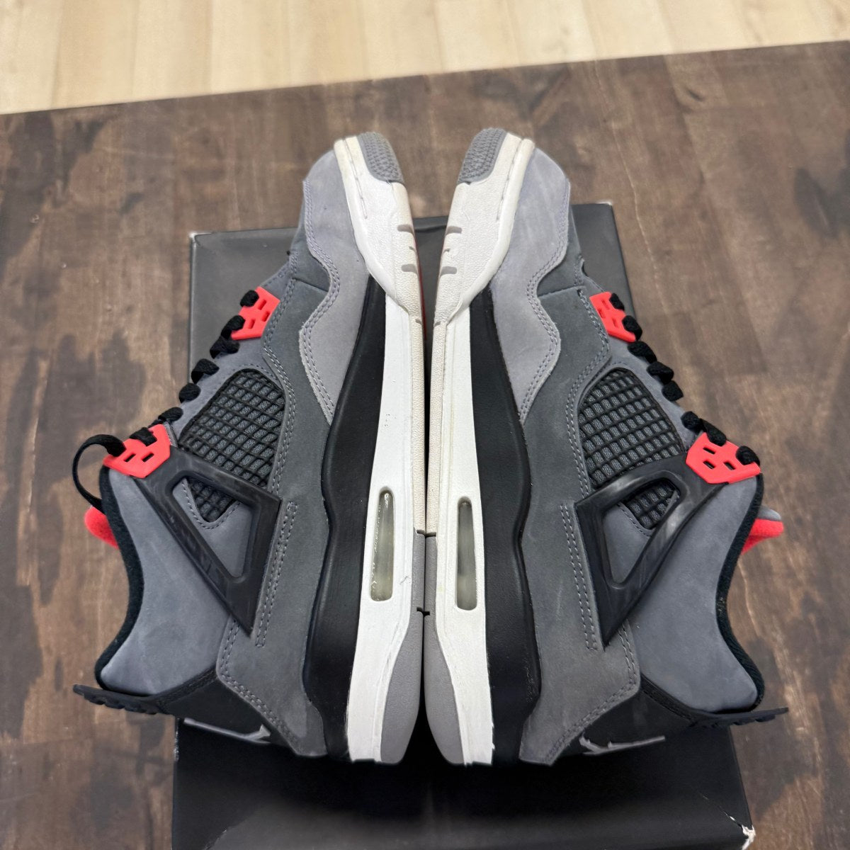 Jordan 4 Retro Infrared (GS) - Image 3