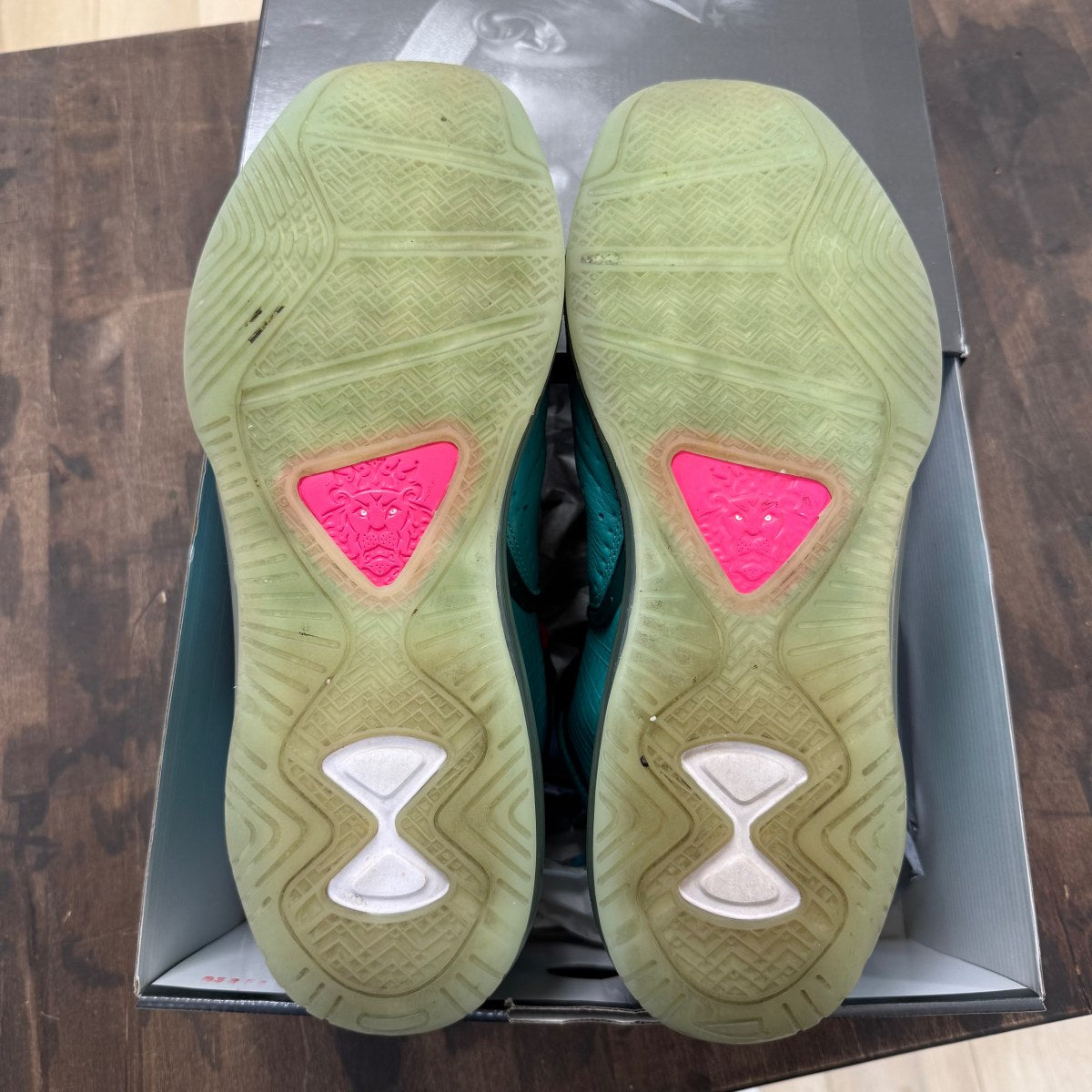 Nike LeBron 8 South Beach (2021) - Image 5