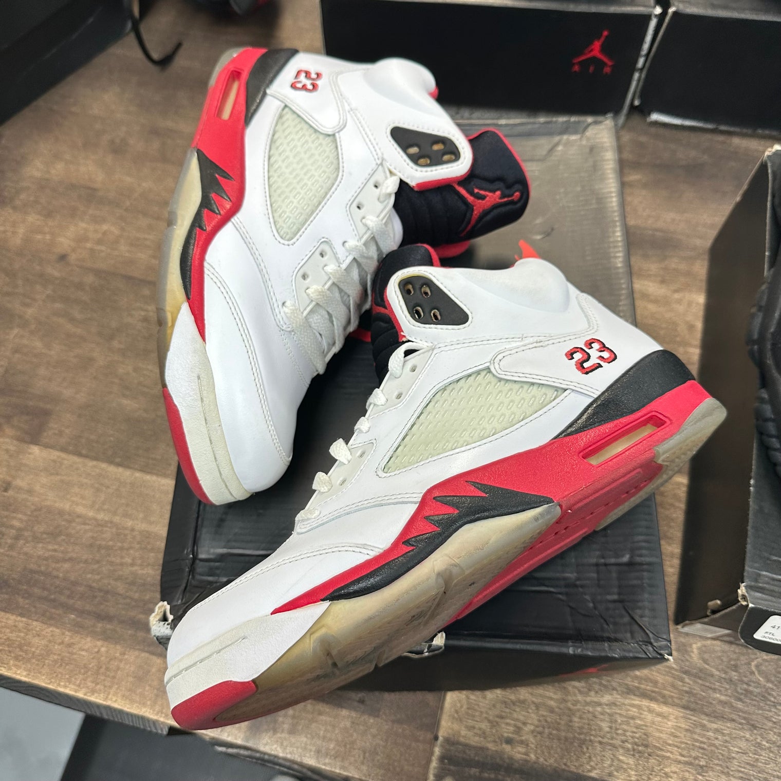 Fire Red Black Tongue Jordan 5 Retro (2013) (USED)