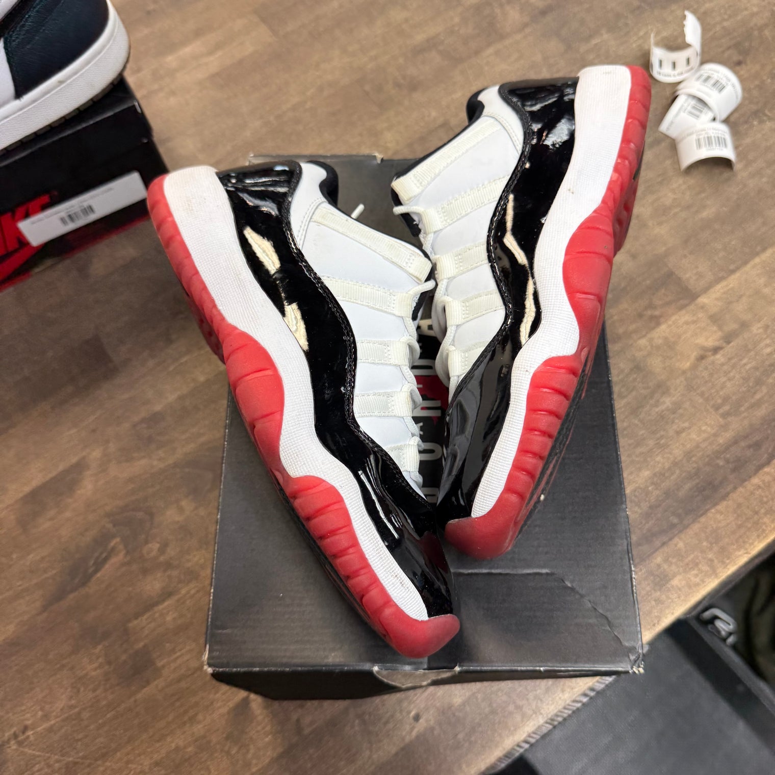 Concord Bred Jordan 11 Retro Low (GS) (USED)