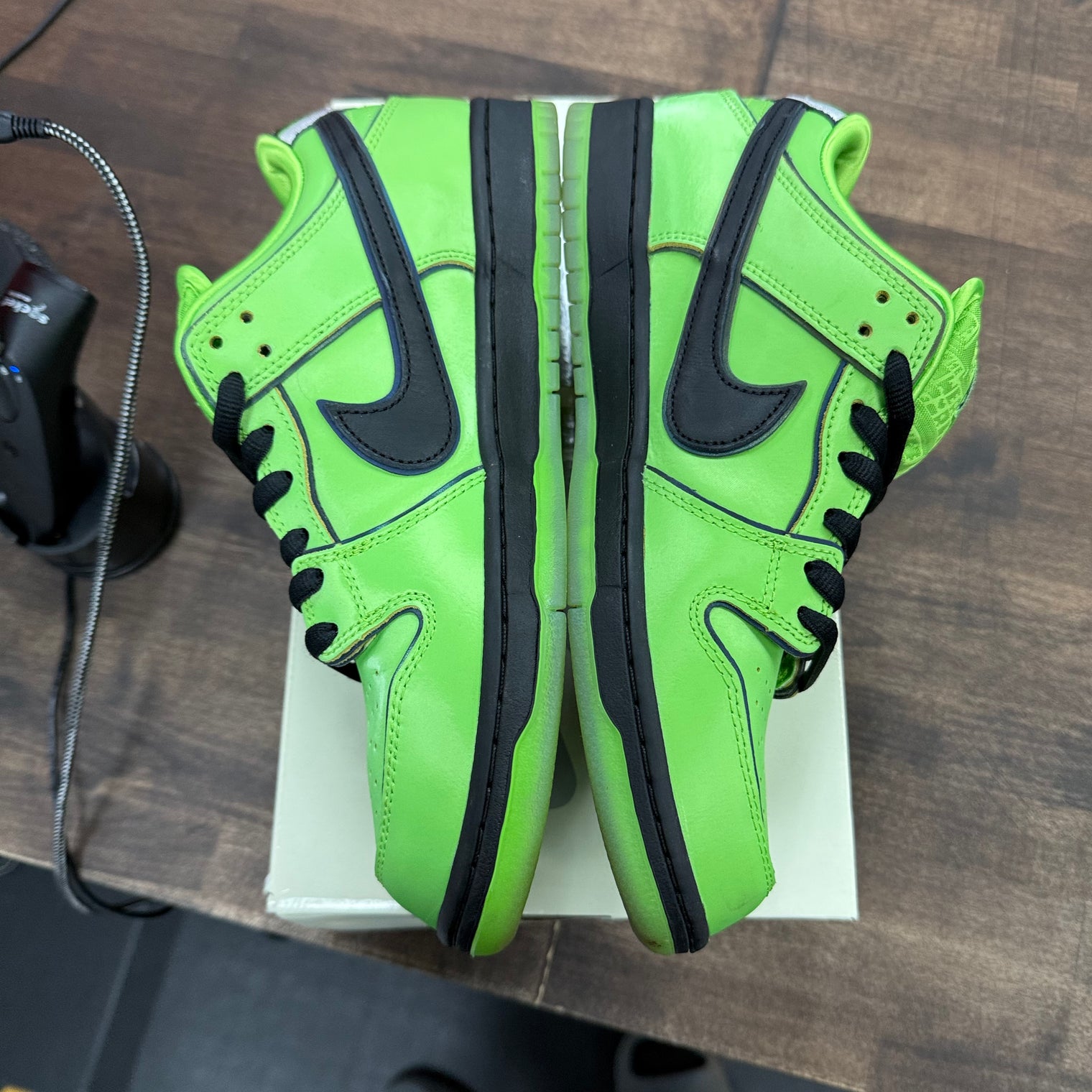 The Powerpuff Girls Buttercup Nike SB Dunk Low (USED)