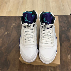 Jordan 5 Retro Grape (2013) Size 9 (Pre-Owned) - Image 2