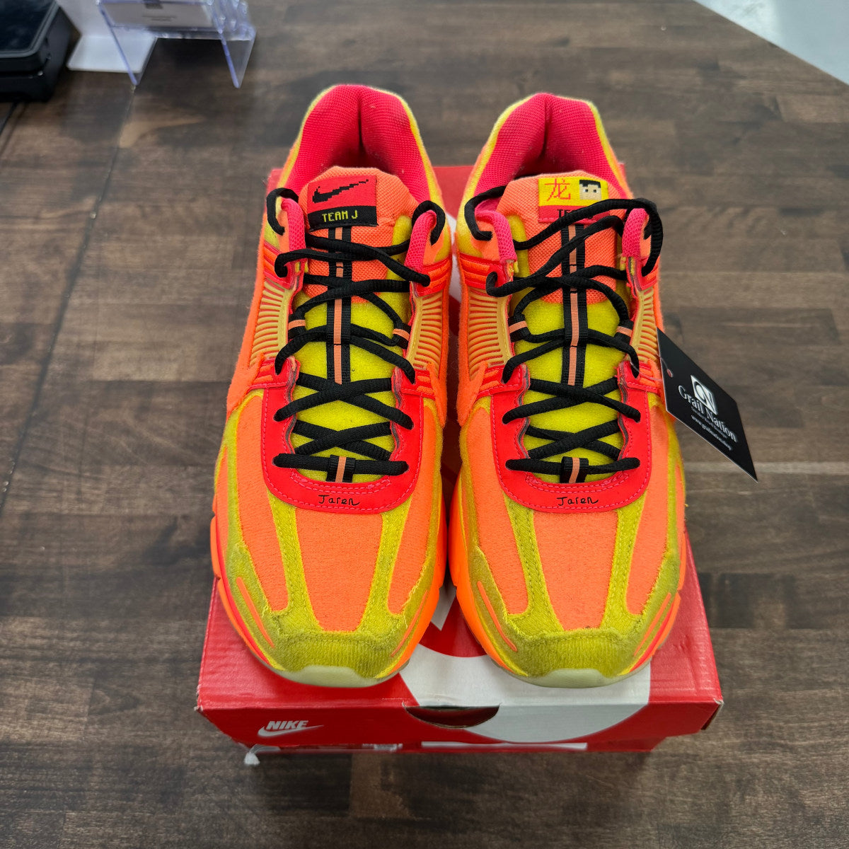 Nike Zoom Vomero 5 Doernbecher Size 10 (Pre-Owned) - Image 3