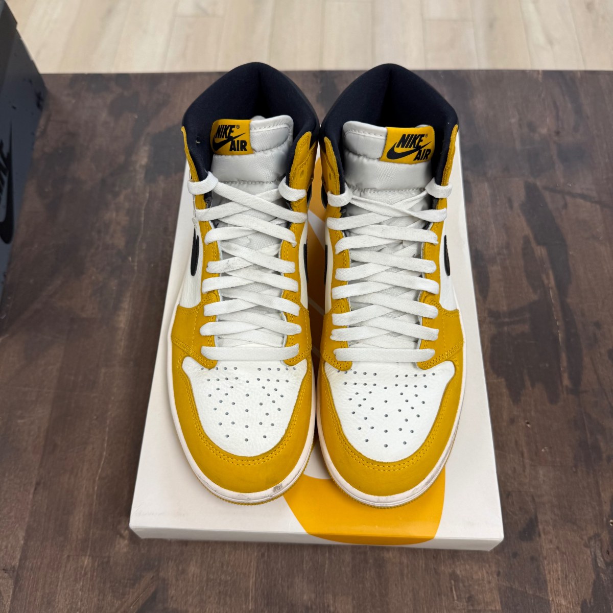 Jordan 1 Retro High OG Yellow Ochre - Image 2