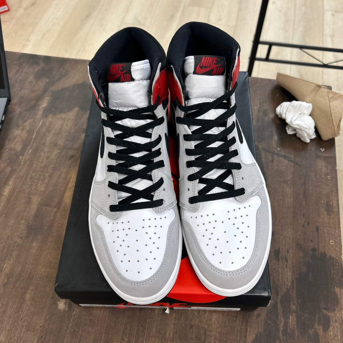Jordan 1 Retro High Light Smoke Grey - Image 2