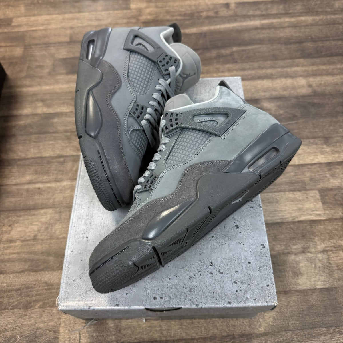 Jordan 4 Retro SE Paris Olympics Wet Cement Size 8.5 (Pre-Owned) - front