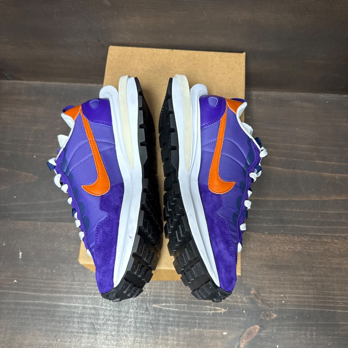 Nike Vaporwaffle sacai Dark Iris Size 8.5 (Pre-Owned) - side